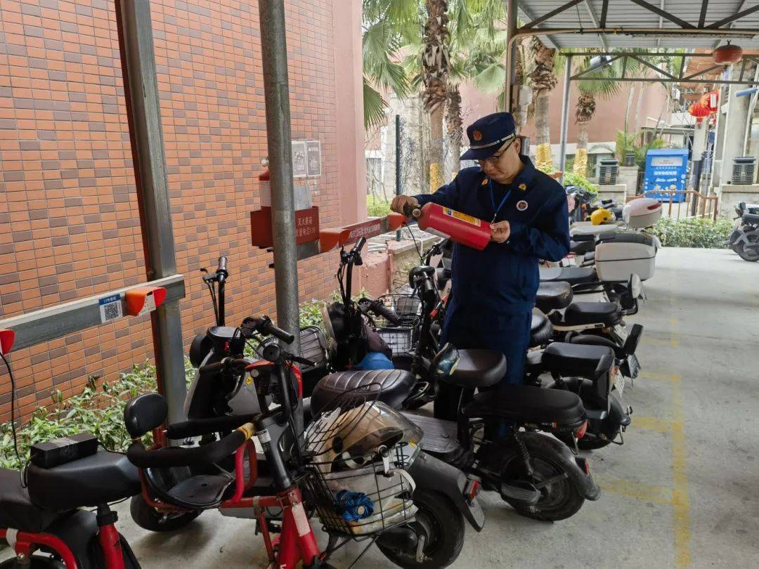 嚴查違規行為<strong></p>
<p>不銹鋼板廠
</strong>！佛山市電動自行車全鏈條整治行動持續進行中:不銹鋼板廠
